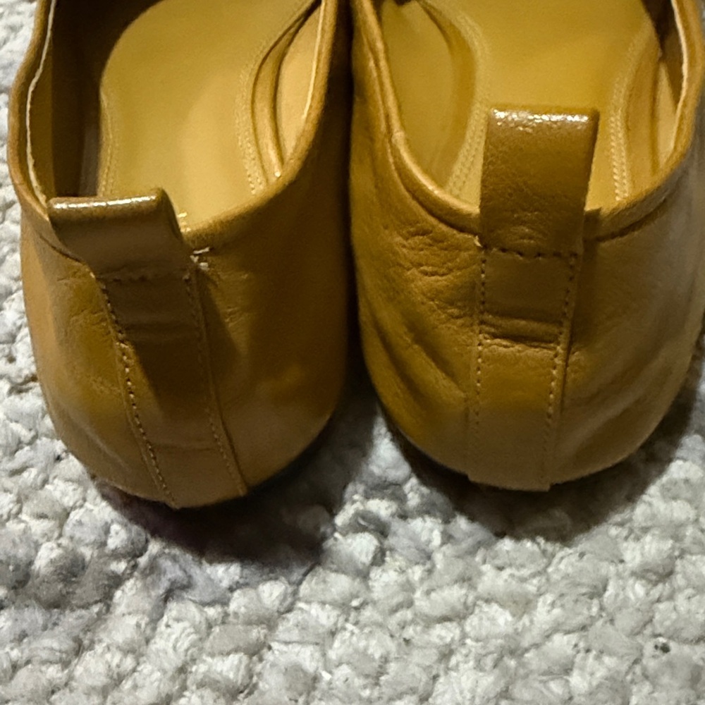 Tory Burch Mustard Yellow Leather Logo Flats - Picture 4 of 6